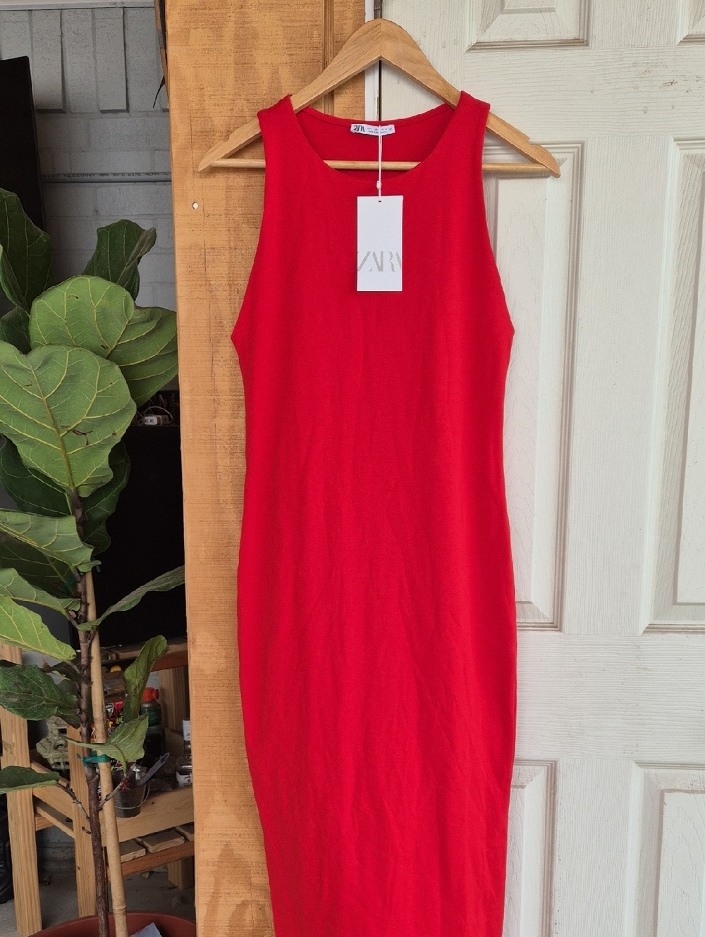 Zara Ribbed Red Midi Dress